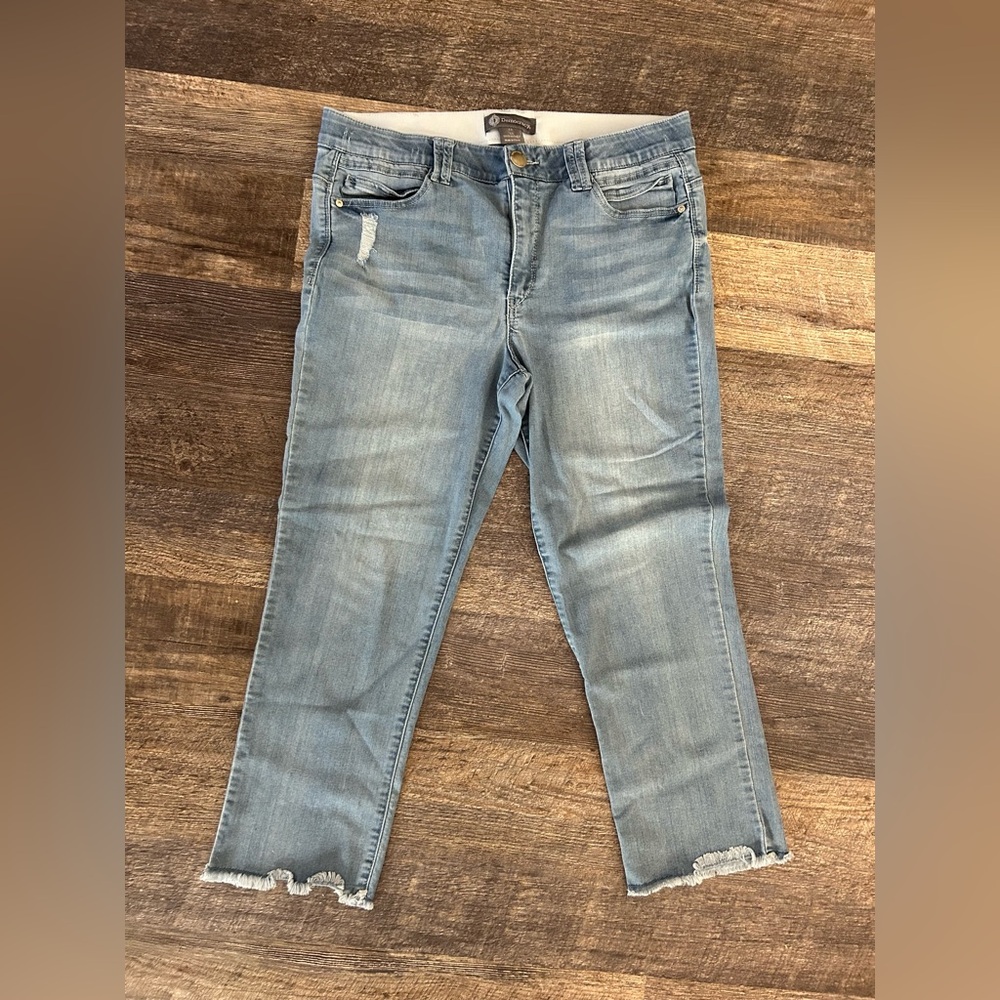 Democracy Women’s Jeans Size 16 Elastic Waist Light Wash Denim “AB Technology”